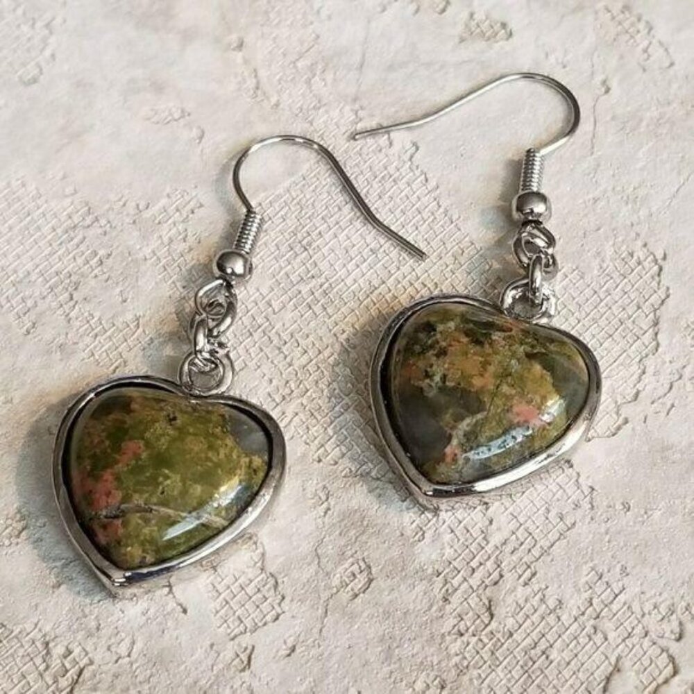 Handcrafted Indian Unakite Heart Gemstone Pendant Dangle Earrings